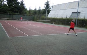 Court extérieur de la Vallée